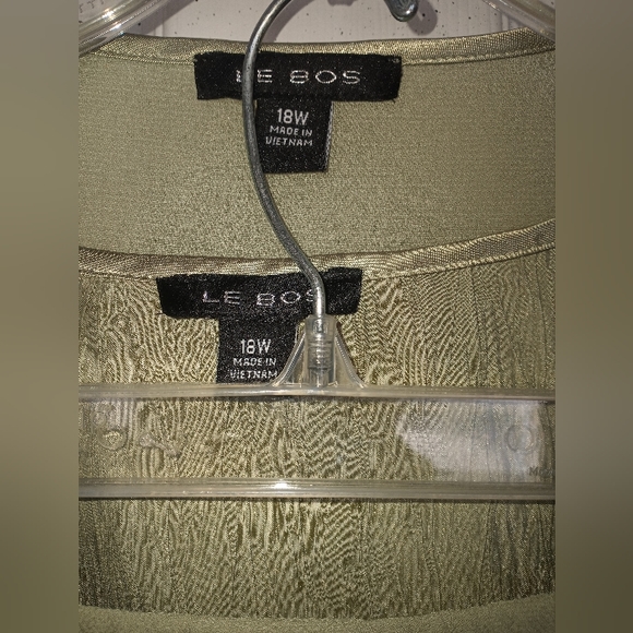 Le Boss Green Skirt with Top and Jacket Size 18W - Picture 3 of 8